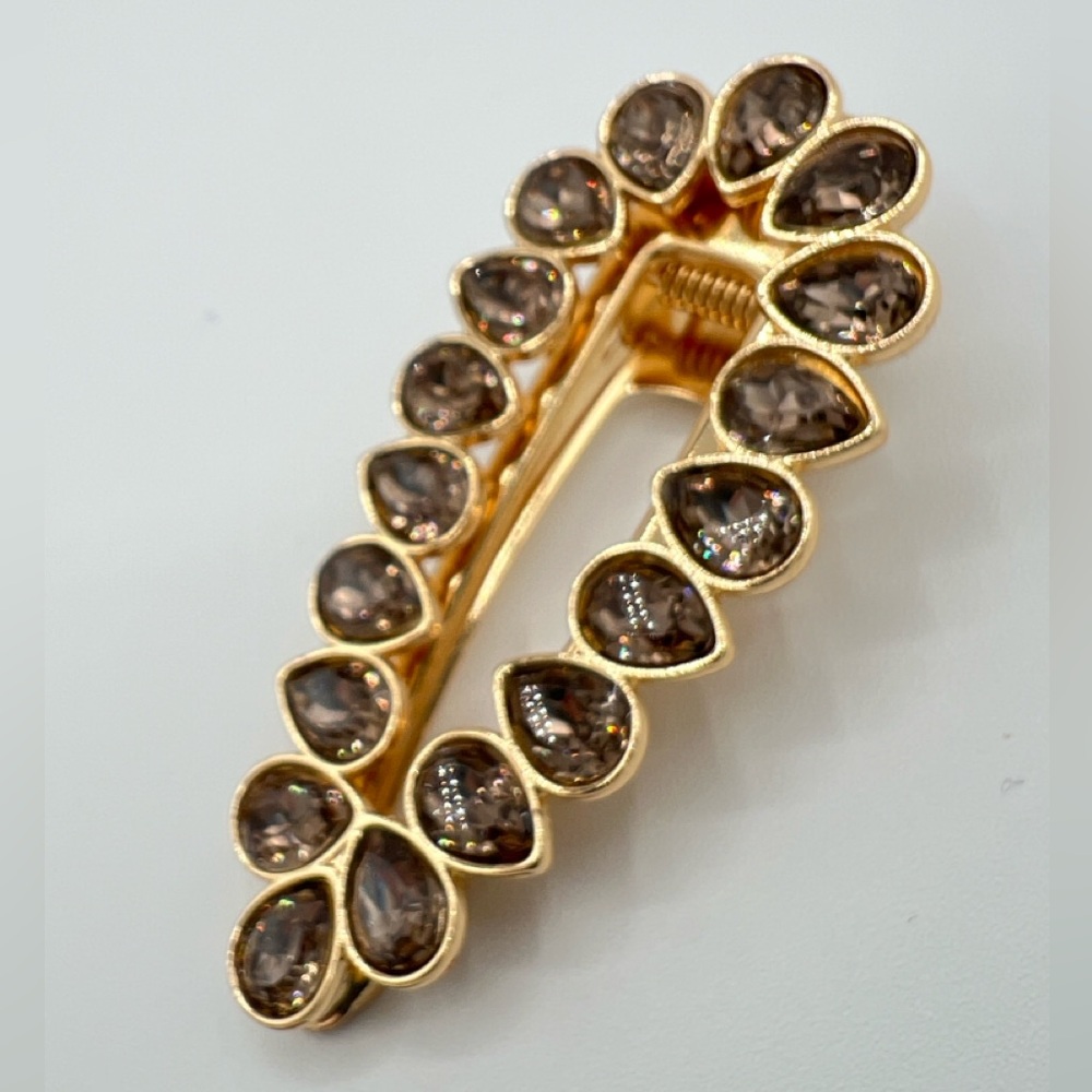 Grey/Taupe Crystal Alligator Clip NWOT